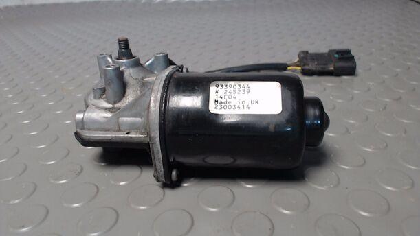 Foto: SCHEIBENWISCHERMOTOR VORN eines Opel Meriva 1.7 CDTI (Essentia)