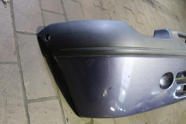 Foto: STOßSTANGE VORN eines Renault Twingo 1.2
