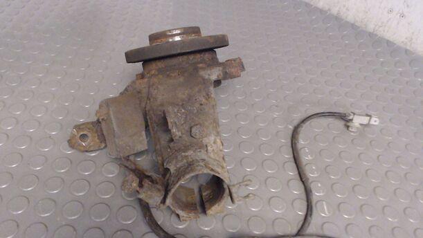 Foto: ACHSSCHENKEL VORN LINKS eines Citroen Xsara Kombi 1.6 16V
