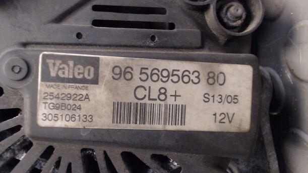 Foto: LICHTMASCHINE eines Citroen Xsara Kombi 1.6 16V LS