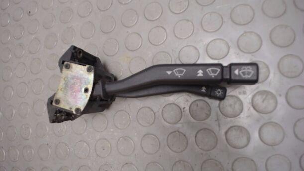 Foto: SCHEIBENWISCHERSCHALTER eines FORD ESCORT 1,3