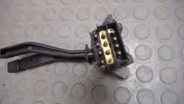 Foto: SCHEIBENWISCHERSCHALTER eines FORD ESCORT 1,3