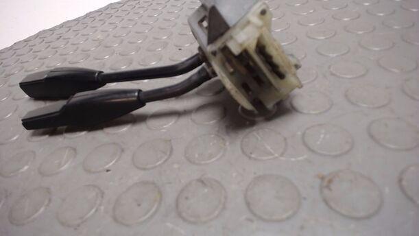 Foto: SCHEIBENWISCHERSCHALTER eines FORD ESCORT 1,3