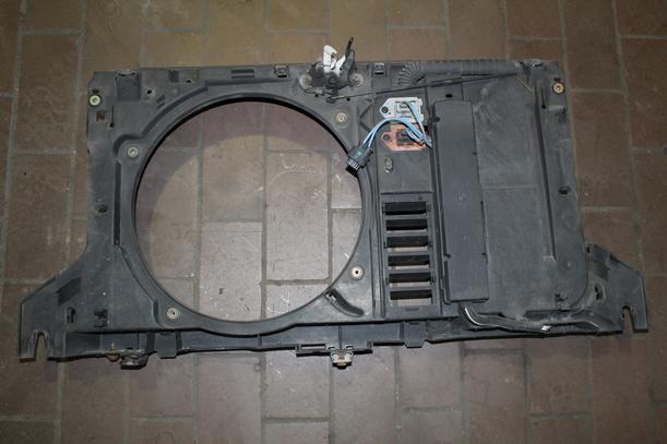 Foto: SCHLOSSTRÄGER eines Citroen C5 2.0