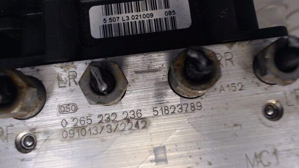Foto: HAUPTBREMSAGGREGAT ABS eines Ford Ka 1.2 C