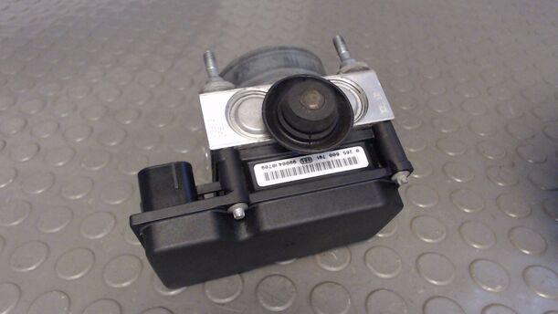 Foto: HAUPTBREMSAGGREGAT ABS eines Ford Ka 1.2 C