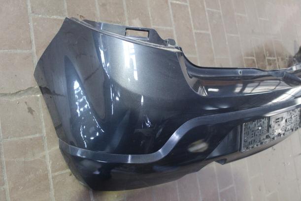 Foto: STOßSTANGE HINTEN eines Dacia Sandero 1.4 MPI