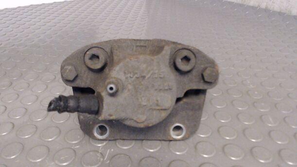 Foto: BREMSSATTEL VORN LINKS eines Dacia Sandero 1.4 MPI