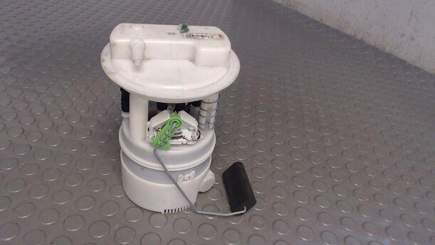 Foto: KRAFTSTOFFPUMPE eines Dacia Sandero 1.4 MPI