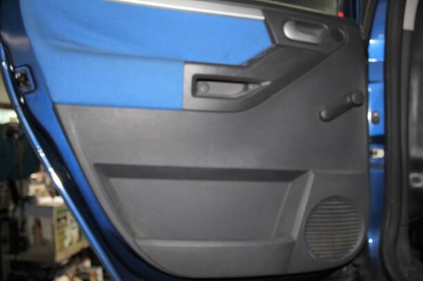 Foto: TÜR HINTEN LINKS eines Opel Meriva 1.6 16V Jeans