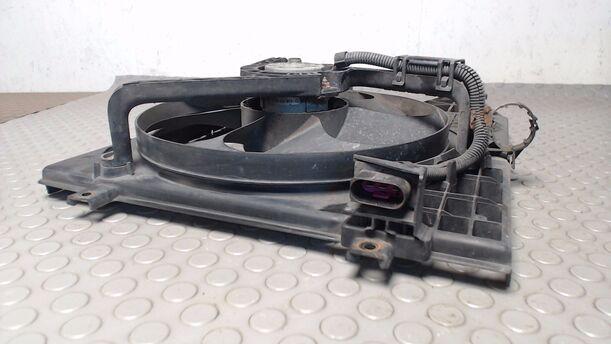 Foto: ELEKTROLÜFTER eines Audi A3 1.9 TDI C