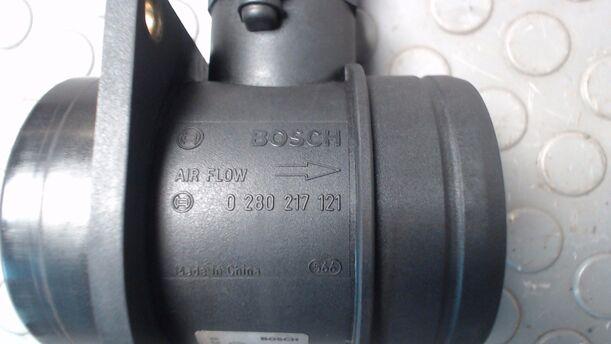 Foto: LUFTMASSENMESSER BOSCH eines Audi A3 1.9 TDI C