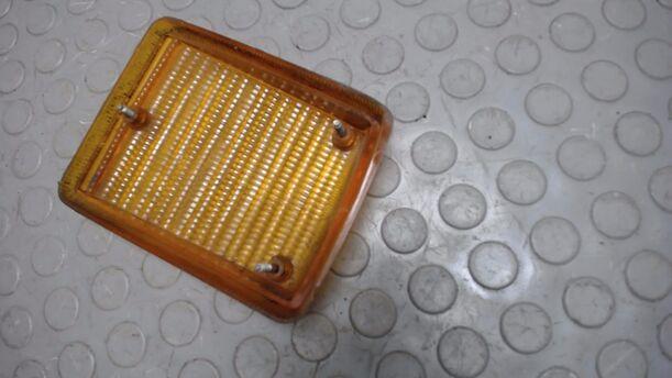 Foto: BLINKERKAPPE RECHTS eines VW TRANSPORTER 1,6
