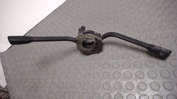Foto: BLINKSCHALTER/KOMBISCHALTER eines VW Transporter 251 041