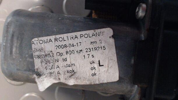 Foto: FENSTERHEBER ELEKTRISCH VORN LINKS eines Fiat Panda 1.2 Jeans