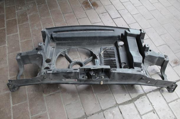 Foto: SCHLOSSTRÄGER eines VW Golf Variant 1.8