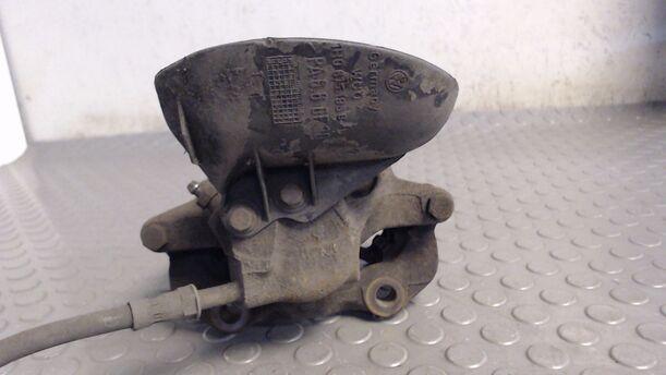Foto: BREMSSATTEL VORN LINKS eines VW Golf Variant 1.8