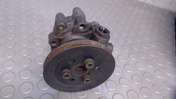 Foto: PUMPE SERVOLENKUNG eines VW Golf Variant 1.8