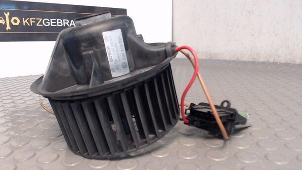 Foto: HEIZUNGSGEBLÄSE eines VW Golf Variant 1.8