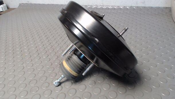Foto: BREMSKRAFTVERSTÄRKER eines Ford Ka 1.2 255 592/Z24