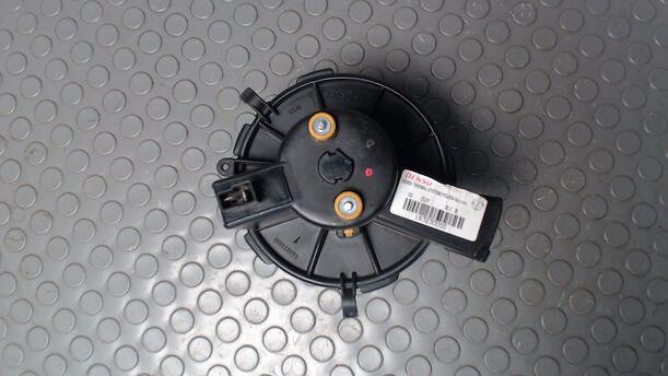 Foto: HEIZUNGSGEBLÄSE eines Ford Ka 1.2 255 592/Z24