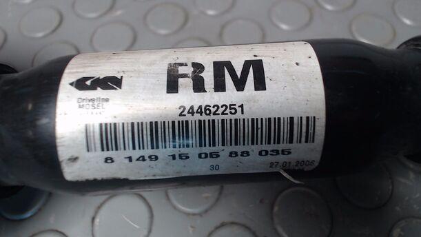Foto: ANTRIEBSWELLE LINKS eines Opel Astra 1.9 CDTI Caravan DPF Jeans