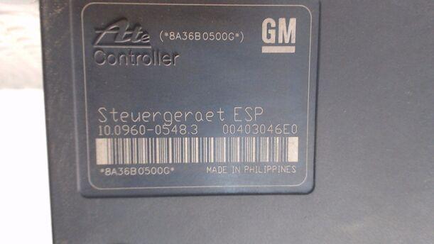 Foto: HAUPTBREMSAGGREGAT ABS eines Opel Astra 1.9 CDTI Caravan DPF Jeans
