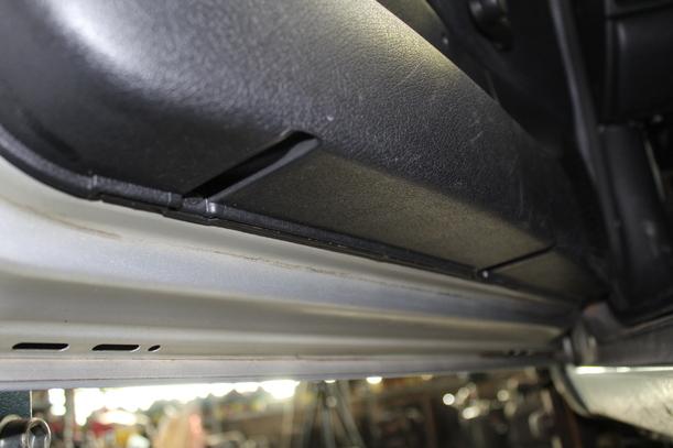 Foto: TÜR VORN LINKS (4/5-Türer) eines Opel Corsa 16V Jeans