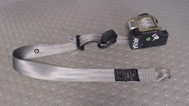 Foto: SICHERHEITSGURT VORN RECHTS eines Seat Arosa 1.0 MPI Jeans