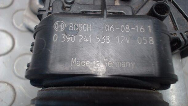 Foto: SCHEIBENWISCHERMOTOR VORN eines Opel Astra 1.9 CDTI Caravan DPF 255 551/Z24