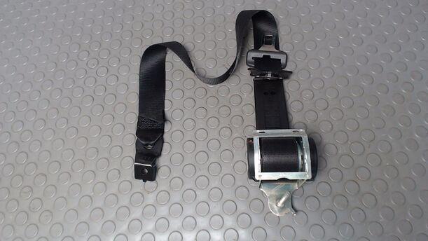 Foto: SICHERHEITSGURT VORN RECHTS eines Opel Astra 1.9 CDTI Caravan DPF 255 551/Z24