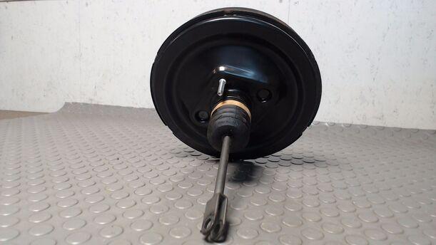 Foto: BREMSKRAFTVERSTÄRKER eines Opel Astra 1.9 CDTI Caravan DPF 255 551/Z24