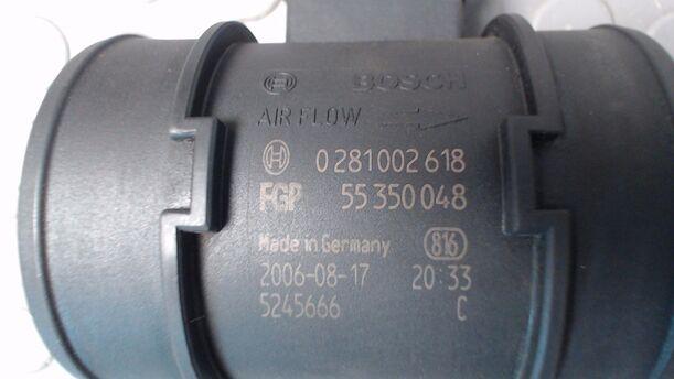 Foto: LUFTMASSENMESSER BOSCH eines Opel Astra 1.9 CDTI Caravan DPF 255 551/Z24