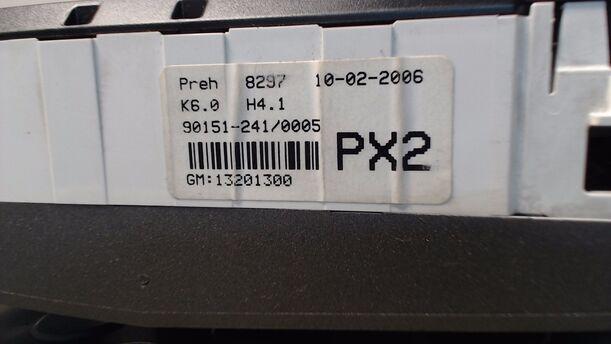 Foto: HEIZUNGSBETÄTIGUNG eines Opel Astra 1.9 CDTI Caravan DPF Jeans