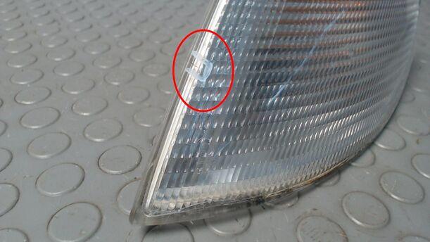 Foto: BLINKER LINKS eines Ford Galaxy 16V 255 562/Z04