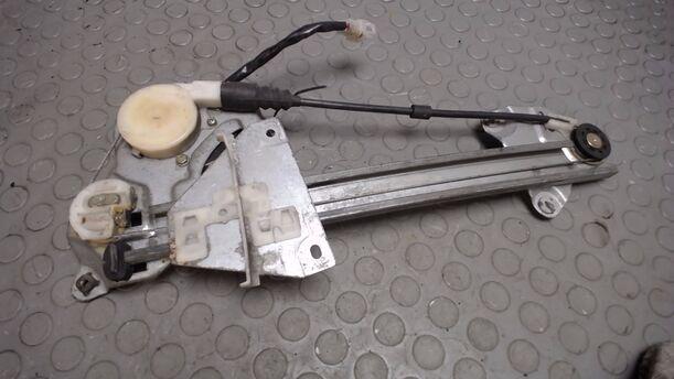 Foto: FENSTERHEBER ELEKTR HINTEN LINKS eines Mazda 626 1.9i LX
