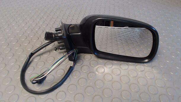 Foto: AUSSENSPIEGEL ELEKTRISCH VERSTELLBAR RECHTS eines Peugeot 307 110 GL