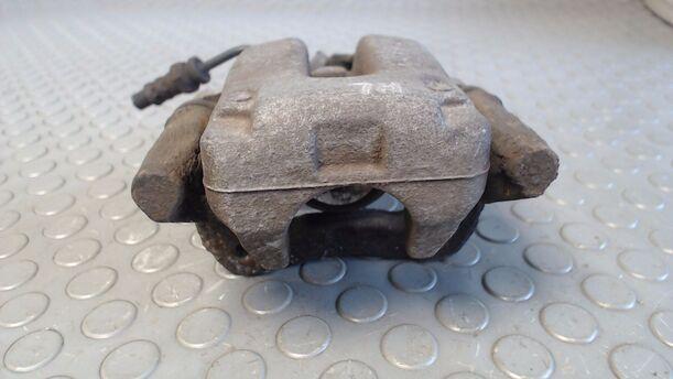 Foto: BREMSSATTEL HINTEN LINKS eines Peugeot 307 110