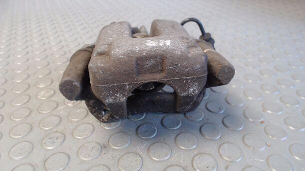 Foto: BREMSSATTEL HINTEN RECHTS eines Peugeot 307 110