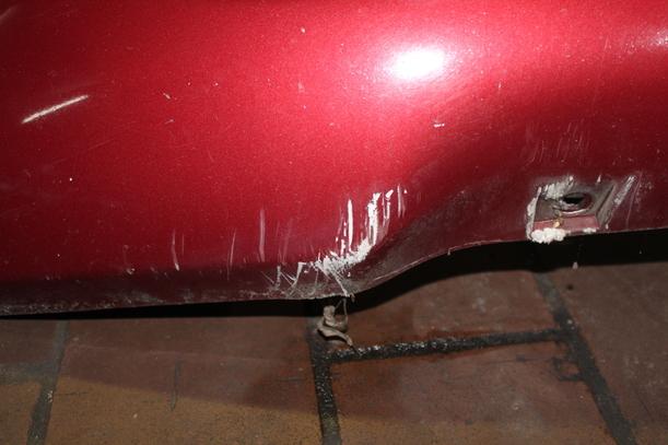 Foto: STOSSFÄNGER/ STOßSTANGE VORN eines Mercedes-Benz A 140 255 562/Z04