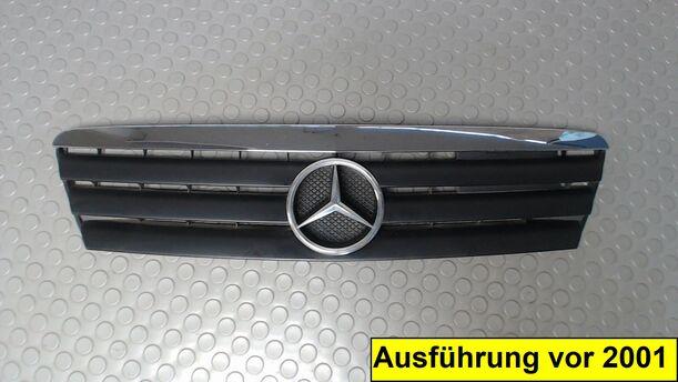 Foto: KÜHLERGRILL eines Mercedes-Benz A 140 255 562/Z04