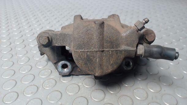 Foto: BREMSSATTEL VORN LINKS eines Mercedes-Benz A 140 255 562/Z04