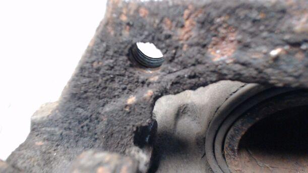 Foto: BREMSSATTEL VORN LINKS eines Mercedes-Benz A 140 255 562/Z04