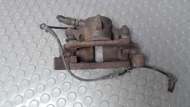 Foto: BREMSSATTEL VORN RECHTS eines Mercedes-Benz A 140 255 562/Z04