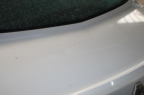 Foto: HECKKLAPPE / HECKDECKEL eines Renault Megane 1.6 GL