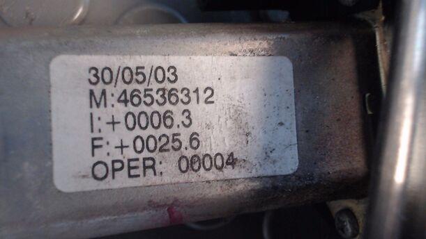 Foto: FENSTERHEBER ELEKTRISCH LINKS eines Fiat Punto 1.2 8V GL