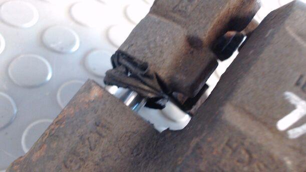 Foto: BREMSSATTEL VORN LINKS eines Fiat Punto 1.2 8V GL