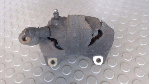 Foto: BREMSSATTEL VORN LINKS eines Fiat Punto 1.2 8V GL