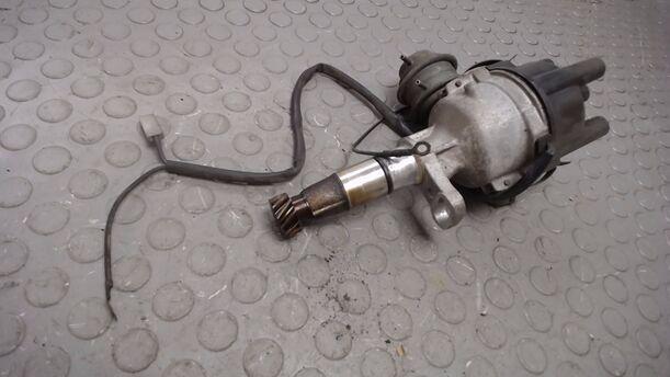 Foto: ZÜNDVERTEILER eines Mitsubishi Colt 1300 GL