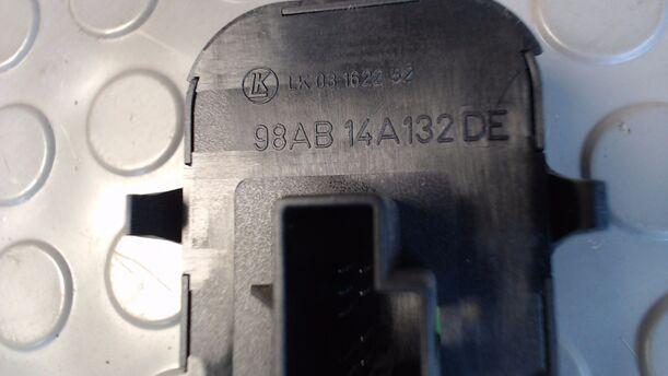 Foto: FENSTERHEBERSCHALTER eines Ford Focus
